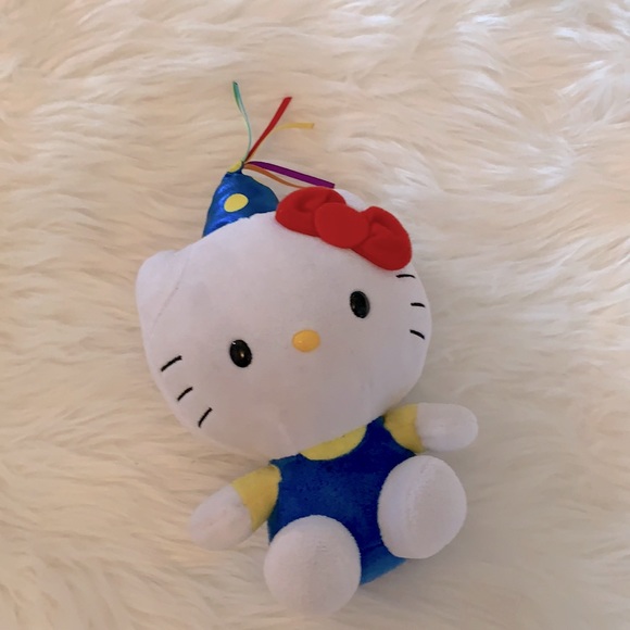 Mini Sanrio Hello kitty birthday plush stuffy - Picture 1 of 2